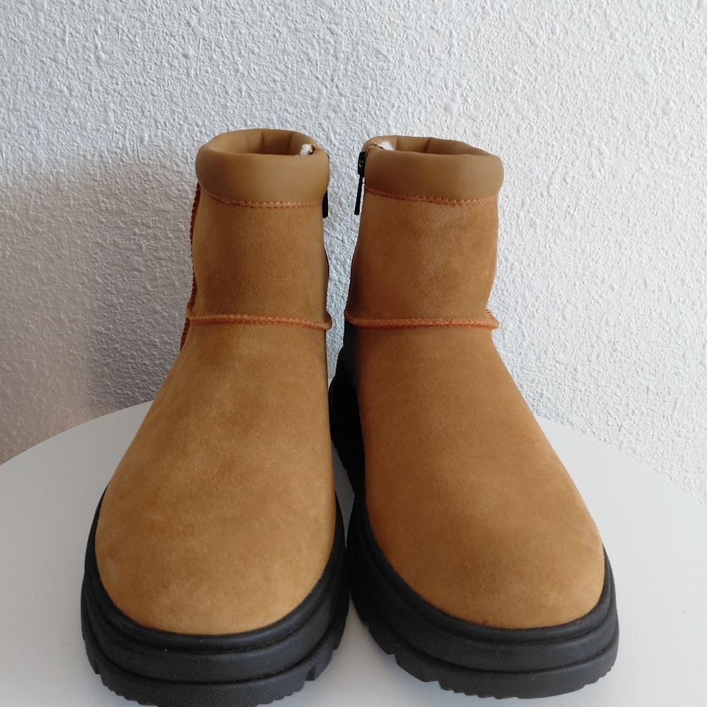 Nwob Koolaburra by UGG Women's KOOLA SHORT Mini Hyibrid Booties - Picture 3 of 16